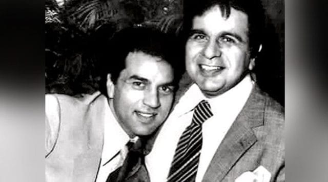 https://salarnews.in/public/uploads/images/newsimages/maannewsimage24112025_204732_Dilip Kumar Dharmendra Photo.jpg